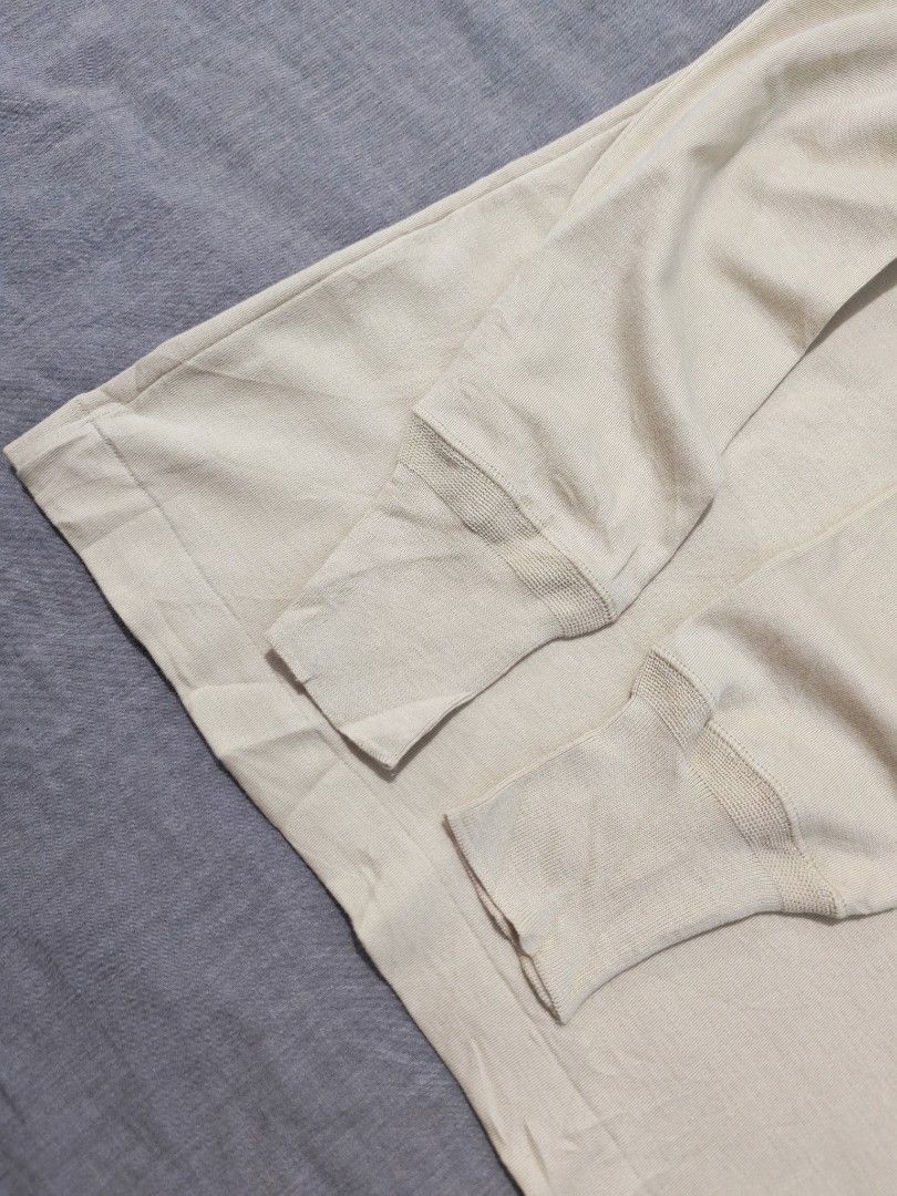 Vintage 70s Angle henley thermal undershirt (Category: Tshirts & Polo Shirts ) located in Baguio. Submitted by used_clothing2600 (Listing ID 1470667178, Image 3). Description: Vintage 70s Angle henley thermal undershirt Brandnew DS size medium pit to pit 17 length 30 shoulders 17.5 sleeve length 21.5 P 1,200.