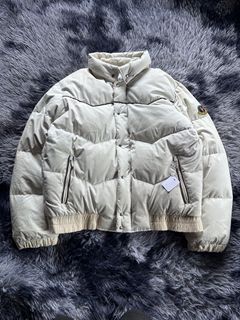 (Category: ) located in . Submitted by prettysixtythrift_17 (Listing ID 1470632345, Image 1). Description: .