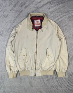(Category: ) located in . Submitted by mixbrandclothing (Listing ID 1470647151, Image 1). Description: .