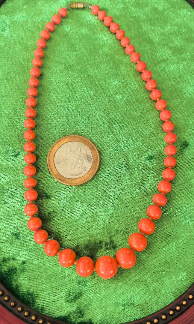 Vintage beaded orange Chocker necklace (Category: Necklaces) located in Tuguegarao City. Submitted by zenphoenix-7ad615 (Listing ID 1470579008, Image 3). Description: Pretty Chocker vintage orange color necklace Almost 15 inches.