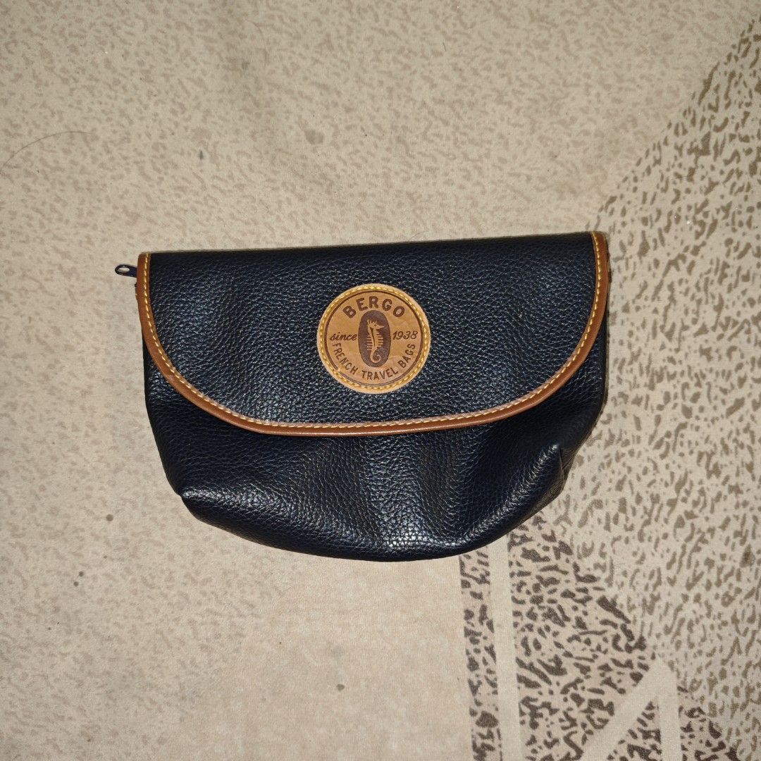 Vintage Bergo Aubusson Leather Pouch Bag (Category: Purses & Pouches) located in Tanay. Submitted by polothriftedit (Listing ID 1470691835, Image 1). Description: No issue Excellent condition YKK zipper Has a built-in mirror inside No loose stitches, no distressing no return, no exchange, no refund [ pwede tumawad kahit walang kasalanan ].
