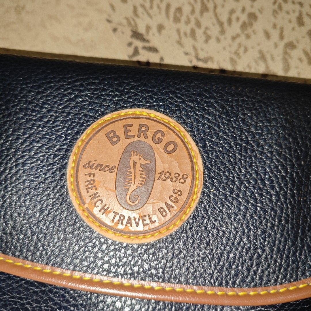 Vintage Bergo Aubusson Leather Pouch Bag (Category: Purses & Pouches) located in Tanay. Submitted by polothriftedit (Listing ID 1470691835, Image 3). Description: No issue Excellent condition YKK zipper Has a built-in mirror inside No loose stitches, no distressing no return, no exchange, no refund [ pwede tumawad kahit walang kasalanan ].