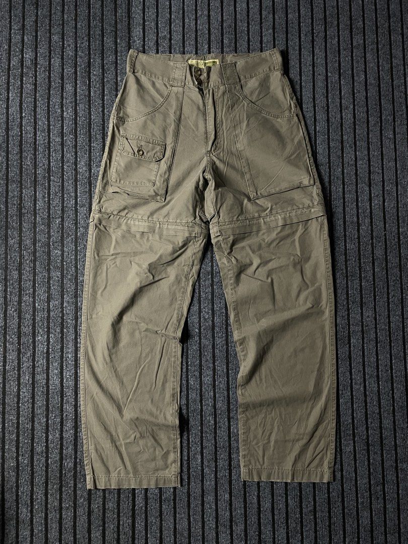 Vintage Cabela's Outdoors - Convertible Cargo Pants (Category: Activewear) located in Puerto Princesa. Submitted by palawan.swagdealer (Listing ID 1470703866, Image 2). Description: Condition: Very good - Excellent Issue: None Measurements/Dimention: -Waist: 31 -Length: 43 | Converted: 18 -Thigh: 13.5 -Leg Openning/Hem: 9 .