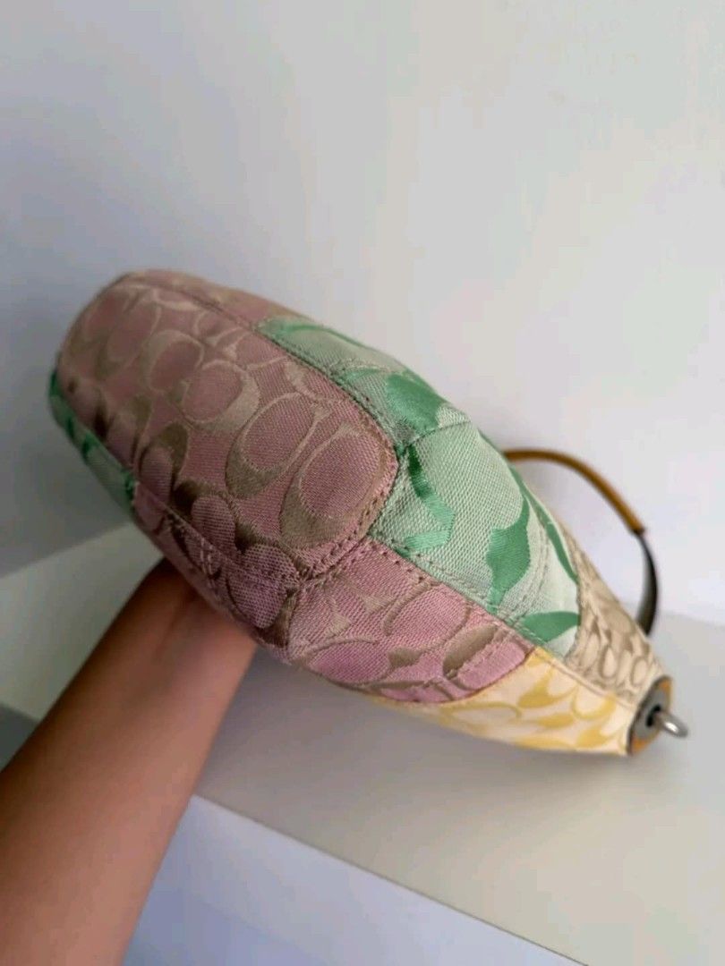 Vintage coach patchwork (Category: Shoulder Bags) located in Taguig. Submitted by dary-dela.cruz__0809 (Listing ID 1470589383, Image 3). Description: RUSH Excellent condition No issue Not thrifted gf owner Fb: Jed shet.