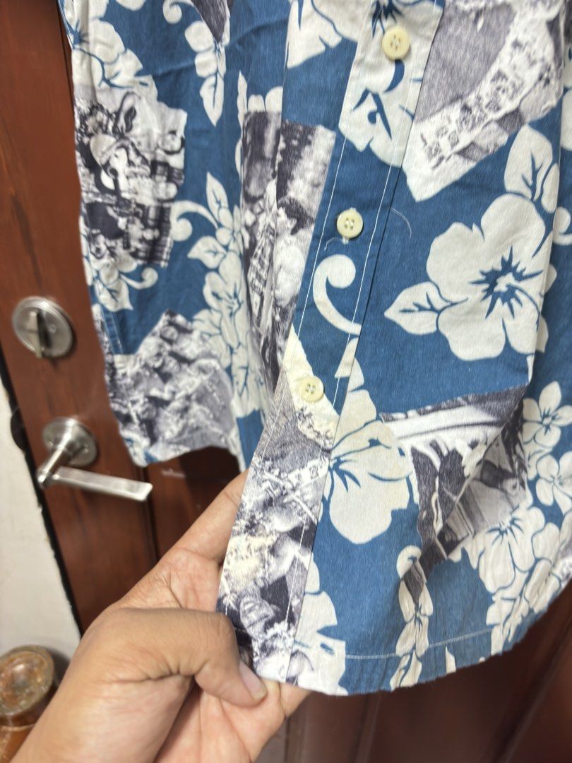 Vintage Crocodile Polo (Category: Tshirts & Polo Shirts ) located in Davao. Submitted by workmensph (Listing ID 1470577693, Image 3). Description: Size L-XL 23.5” x 28” Very Good Condition.