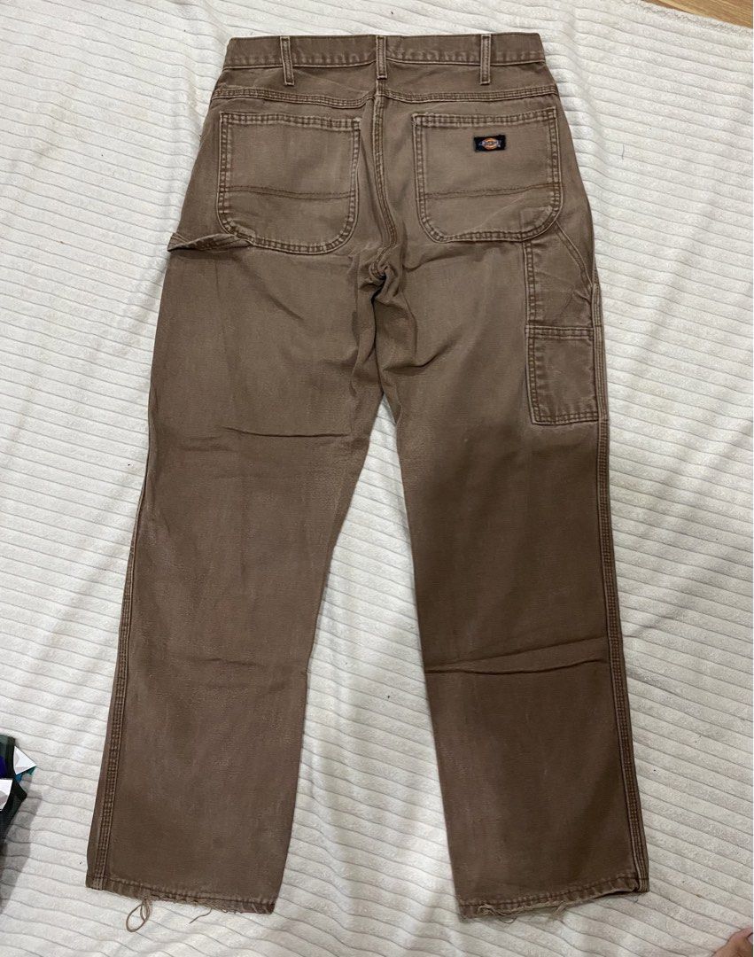 Vintage dickies carpeter pants (Category: Jeans) located in Tanza. Submitted by 9th.street.thrift (Listing ID 1470600479, Image 2). Description: Vintage dickies carpenter pants Same as carhartt tela Crispy condition Details:see pic Waist:32 Lenght:41 Leg opening :8.5 1,300+sf firm last price.