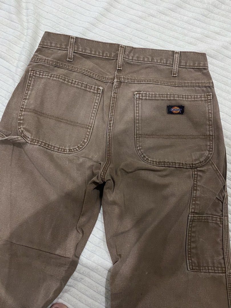 Vintage dickies carpeter pants (Category: Jeans) located in Tanza. Submitted by 9th.street.thrift (Listing ID 1470600479, Image 3). Description: Vintage dickies carpenter pants Same as carhartt tela Crispy condition Details:see pic Waist:32 Lenght:41 Leg opening :8.5 1,300+sf firm last price.