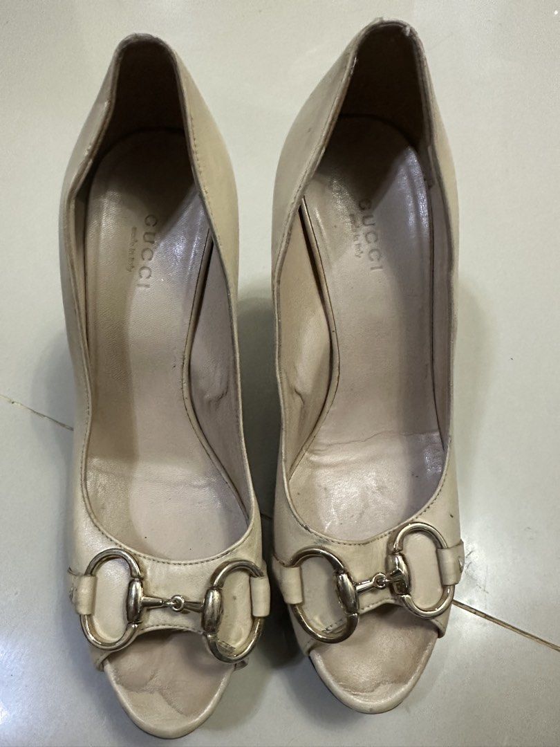 Vintage Gucci Peep toe Heels (Category: Announcements) located in Butuan. Submitted by wear.next (Listing ID 1470684783, Image 1). Description: Size 36C Authentic No inclusions .