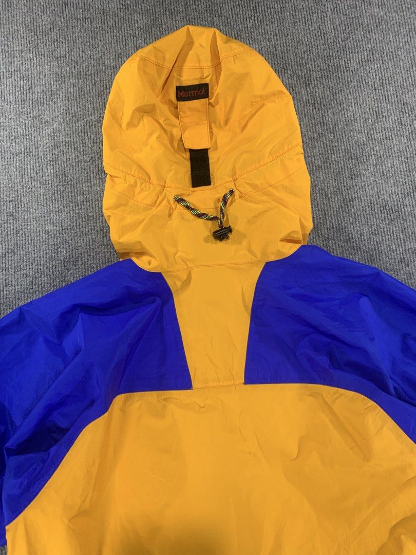 Vintage Marmot Gore-Tex (Category: Coats, Jackets and Outerwear) located in Dumaguete. Submitted by dailywear6200 (Listing ID 1470680485, Image 2). Description: Vintage Marmot Gore-Tex Fittings M-L Width 23 Length 28 Excellent condition .