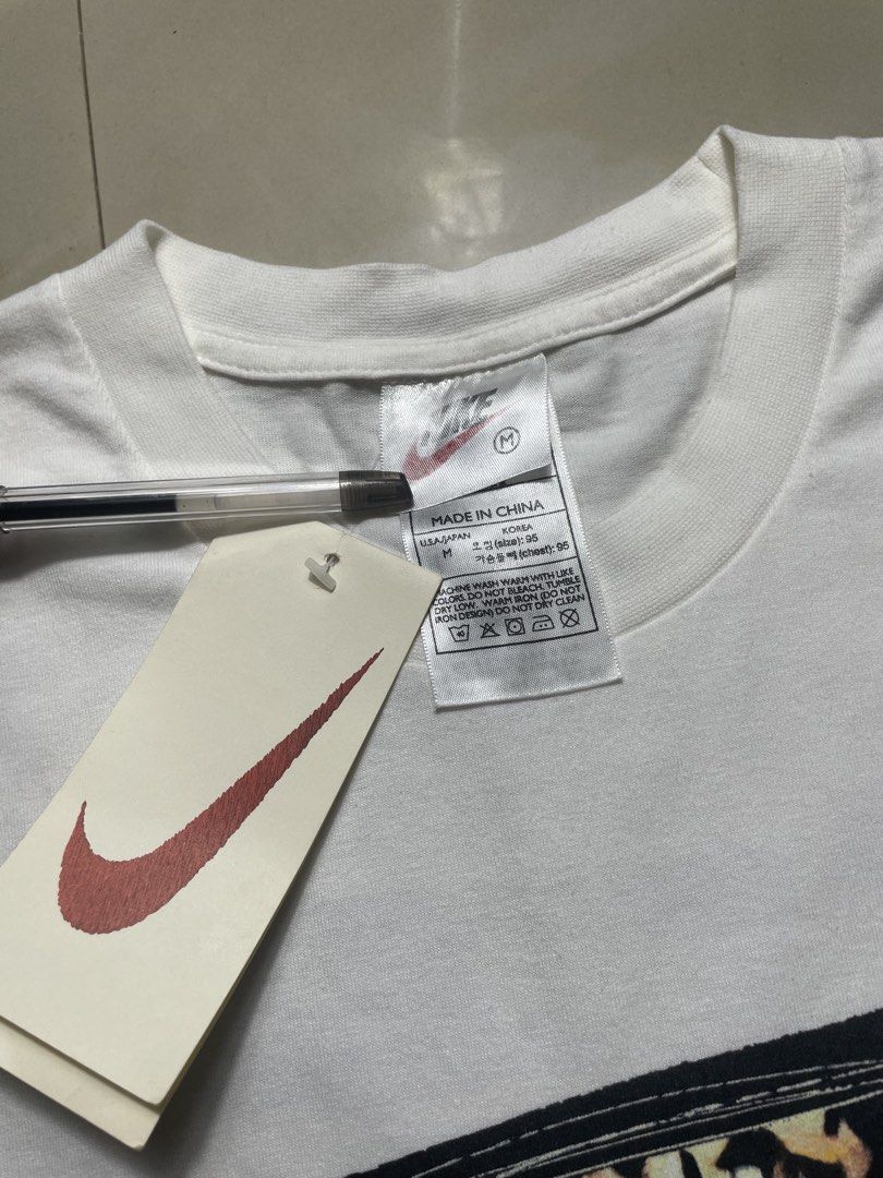 Vintage Nike 2000s tags deadstock (Category: Tshirts & Polo Shirts ) located in Quezon City. Submitted by renovare.196 (Listing ID 1470657830, Image 3). Description: Vintage Nike 2000s tags deadstock Brand New Deadstock Color Rate: 9.8/10 No Issue Authentic/Legit Measurements • Width: 20.5 • Length: 29.5 Price: 1200 obo DM IF INTERESTED📥.
