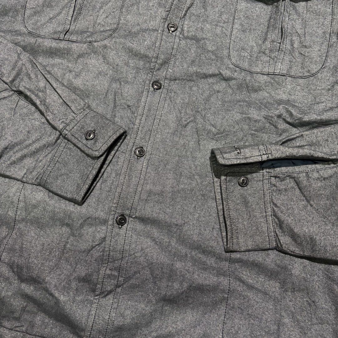 Vintage Wool Button Up Longsleeves (Category: Formal Shirts) located in La Trinidad. Submitted by lygin (Listing ID 1470710537, Image 3). Description: Price : 100 Pesos Brand : Salvatore Bosa Type : Vintage Wool Button Up Longsleeves Size: XL Width : 26” Length : 32” Condition : Excellent/Like New Color rate : 10/10 PS : High Quality Yung Tela with inner plaid lining - Color May Vary Due To Lightings.
