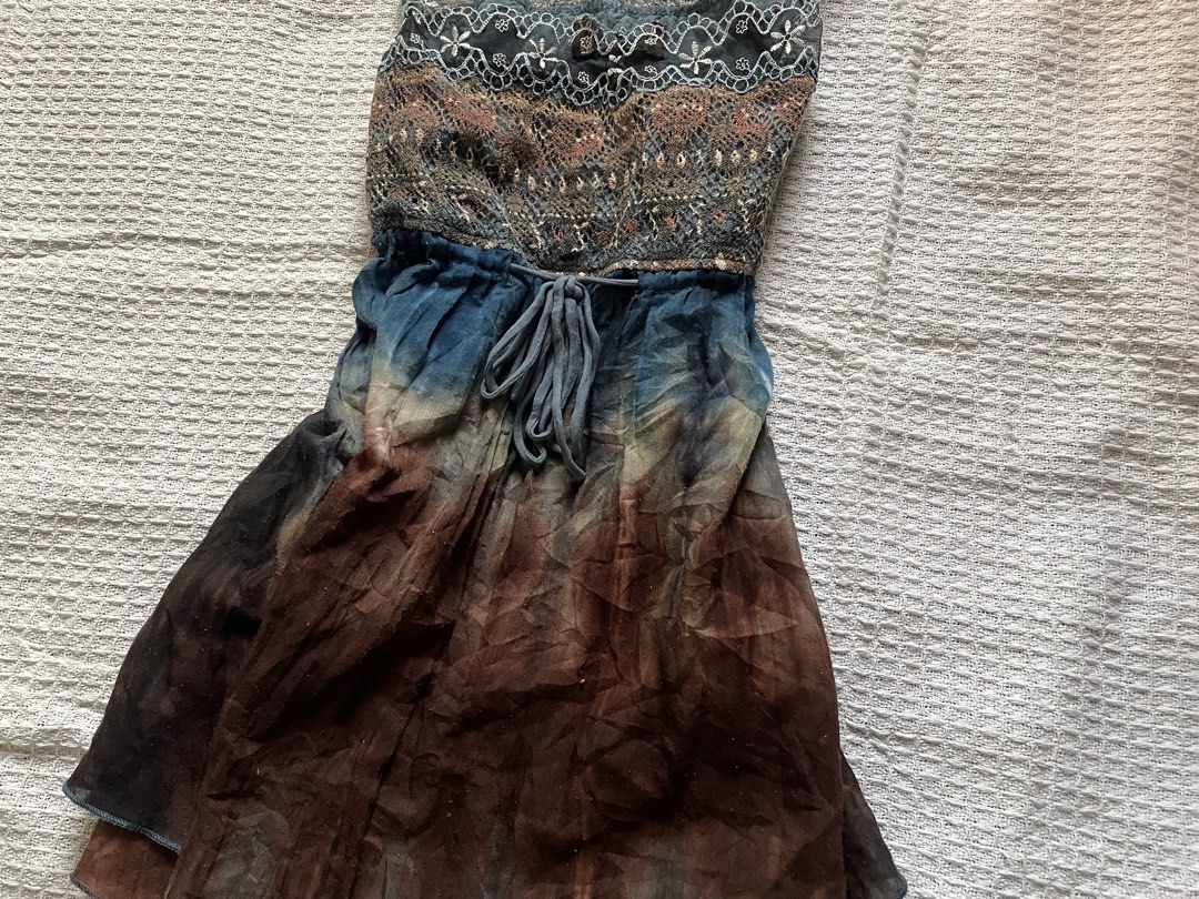 vintage y2k babydoll top (Category: Sleeveless) located in Meycauayan. Submitted by fae.trove (Listing ID 1470633526, Image 3). Description: .