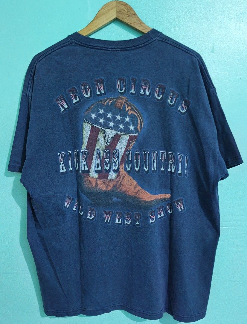 Vntg Brooks & Dunn Tour 2001 (Category: Tshirts & Polo Shirts ) located in Taguig. Submitted by thriftedminds (Listing ID 1470706712, Image 2). Description: Item: Vintage Brooks & Dunn (Only in America, Neon Circus & Wild West Show Tour 2001)🔥 ‎Size: Hanes Beefy T Tag (XL) ‎Width: 23 ‎Length: 29 ‎Condition: Excellent ‎Issue: Crack Print, Good Fade DM to purchase 📩.