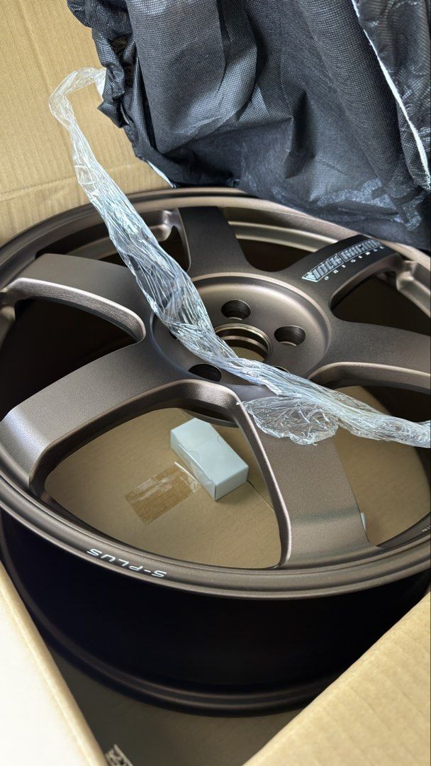 Volk racing te37 Saga S plus 20's (Category: Mags and Tires) located in Muntinlupa City. Submitted by daimler (Listing ID 1470676678, Image 1). Description: Brand new Volk Rays Te37 20x8.5 +45 5x114 Saga S plus BR Made in Japan🇯🇵 Free same day delivery😁 ₱265k 09176258168.