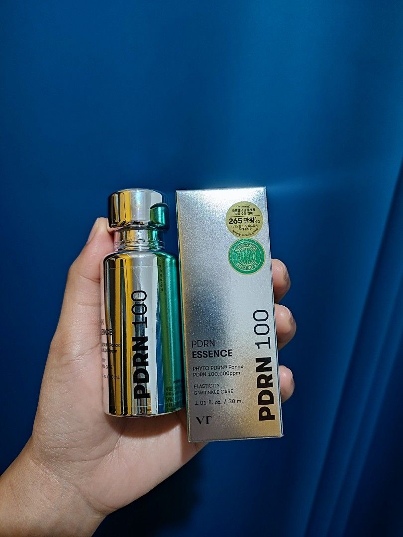 VT PDRN Essence 100 (30ml) (Category: Face Care) located in Taguig. Submitted by jeng_72023 (Listing ID 1470736654, Image 1). Description: Bought Oct 3rd (see screenshot). I used this for less than 2 weeks (about 8-10 pumps missing). RFS: not suitable for my oily skin. This will work better for those with normal to dry skin. Selling low just to get rid of it. Shipping from Taguig/Parañaque..