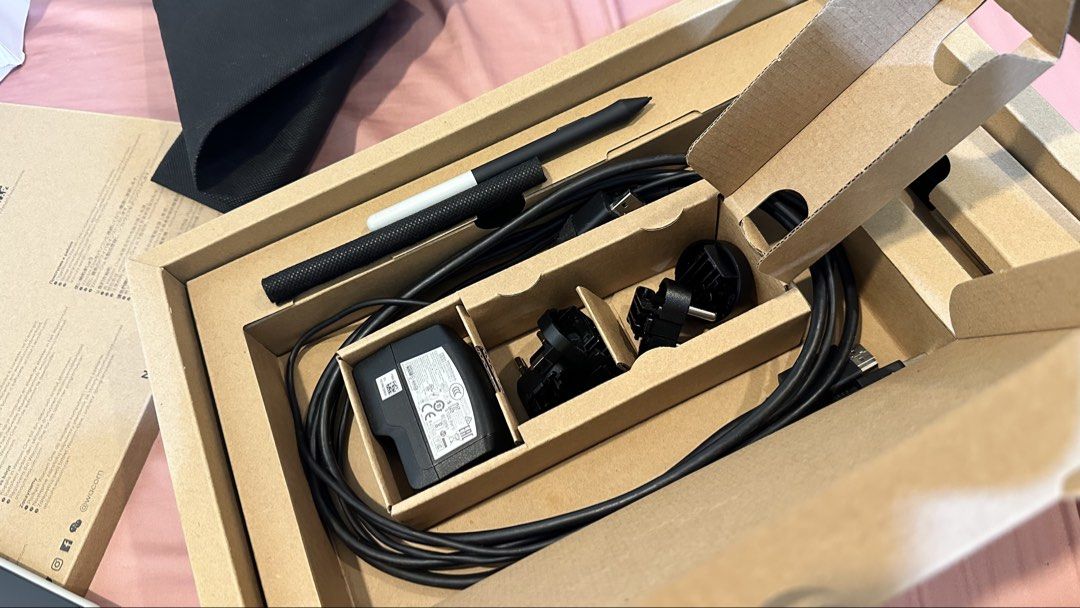 Wacom One Creative Pen Display 13.3 (Category: Laptops & Notebooks) located in Manila. Submitted by twistedfroi (Listing ID 1470563655, Image 3). Description: Wacom One Creative Pen Display 13.3 - Great working condition, plug and play - Complete package such as cables, pen, and desk mat (no item missing) - Box slightly damaged and dirt from dust ❗️Included free Wacom Intuos Draw (see images attached) ❗️ RFS: Rarely used Shipping only through cou
