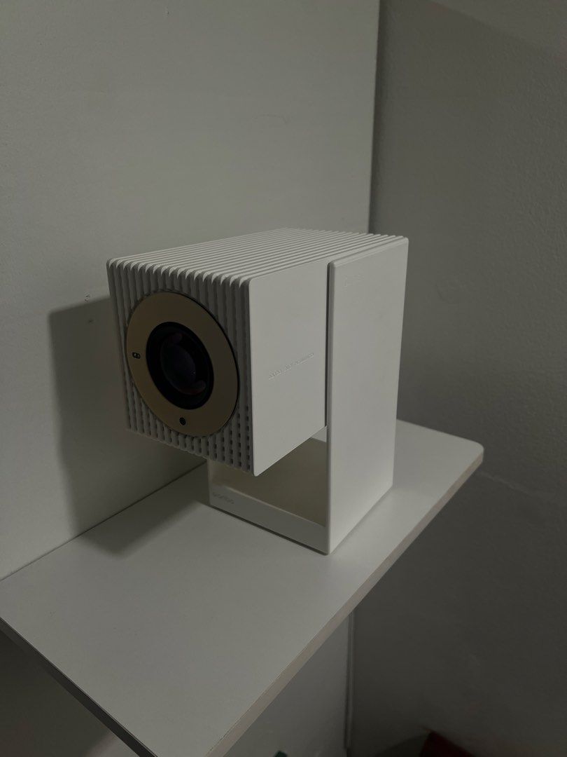 Wanbo cube 2 pro projector white (Category: Projectors) located in Paranaque City. Submitted by btslite (Listing ID 1470681731, Image 1). Description: - Wanbo Cube 2 Pro Gimbal Projector Free Angle 1080P Full HD Android 11.0 ToF Calibration -Wanbo portable projector in great, clean condition -bought from orange app feb 2026 srp is ₱12,999 -reason for selling: upgrading to 4k tv -location: UPS 2 paranaque near sm bicutan .