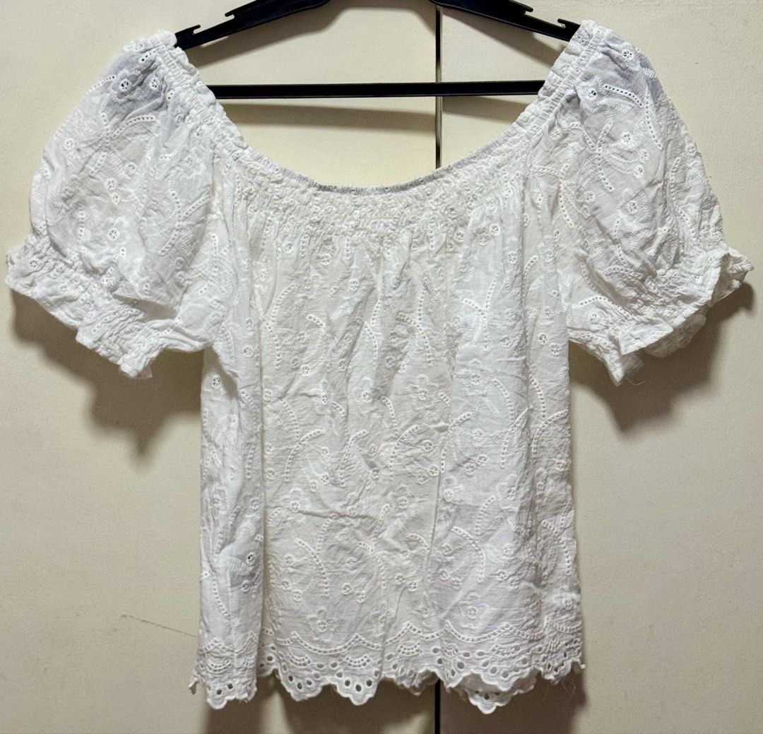 White & Pink Peplum Tops Bundle (Category: Blouses) located in Taguig. Submitted by deklutr_finds (Listing ID 1470600665, Image 2). Description: Get all 5 blouses for Php300 - Bundle of 5 stylish short-sleeve eyelet tops - Fabric: Lightweight and breathable, ideal for Philippine weather - Condition: Wardrobe clearout, looking for a new home! - sizes: M to XL Payment method (payment first policy): GCash, Unionbank Delivery (c/o buyer): Grab, Lalam