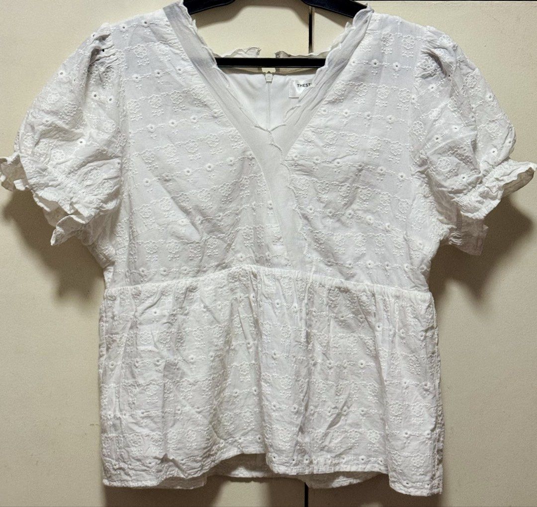 White & Pink Peplum Tops Bundle (Category: Blouses) located in Taguig. Submitted by deklutr_finds (Listing ID 1470600665, Image 3). Description: Get all 5 blouses for Php300 - Bundle of 5 stylish short-sleeve eyelet tops - Fabric: Lightweight and breathable, ideal for Philippine weather - Condition: Wardrobe clearout, looking for a new home! - sizes: M to XL Payment method (payment first policy): GCash, Unionbank Delivery (c/o buyer): Grab, Lalam