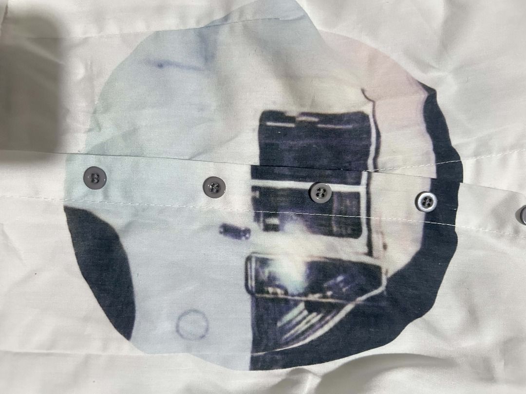 White Long Sleeve Jennie Kim (Category: Blouses) located in Rizal. Submitted by sky.isthelimit (Listing ID 1470671956, Image 3). Description: Jennie Kim Longsleeve White Buttons.