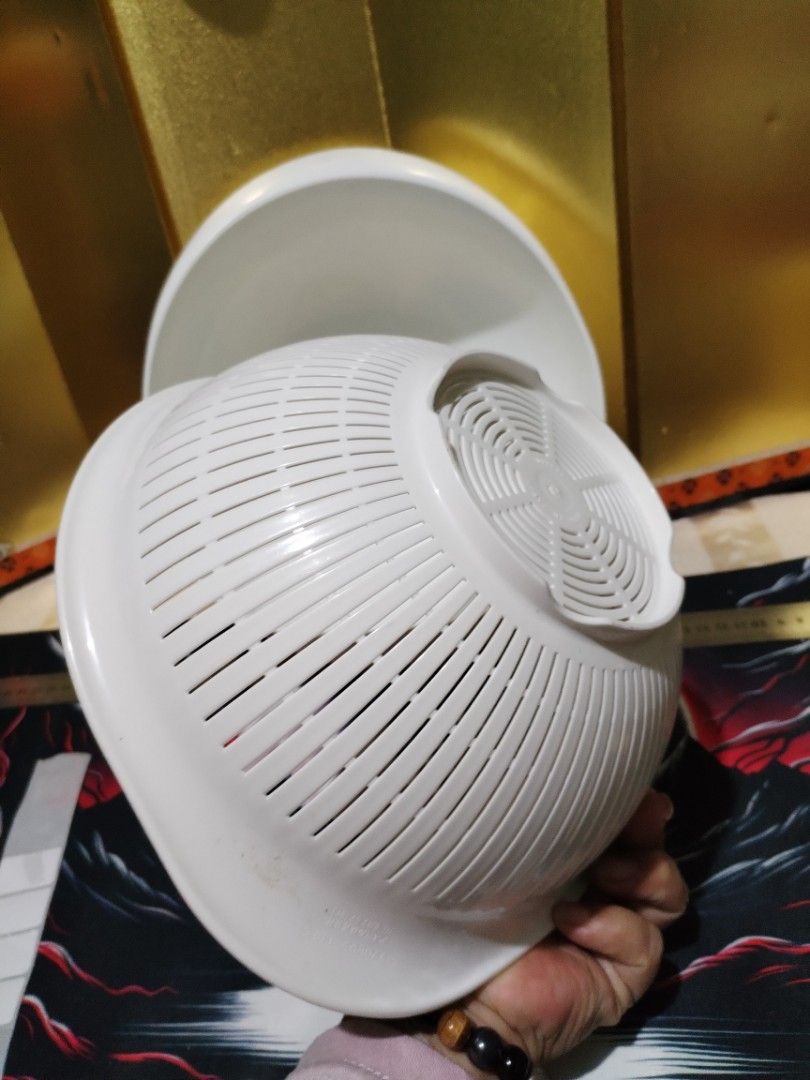 White plastic colander and strainer bowl set (Category: Dinnerware & Cutlery) located in La Trinidad. Submitted by malditas (Listing ID 1470705150, Image 3). Description: - 2-in-1 kitchen set: white plastic colander and matching outer bowl - Slotted drainage design with extra perforated holes on the outer bowl - Handy hanging hole on the rim for easy storage - Ideal for washing fruits, vegetables, and draining pasta From HT box BUY AS IS (NO RETU