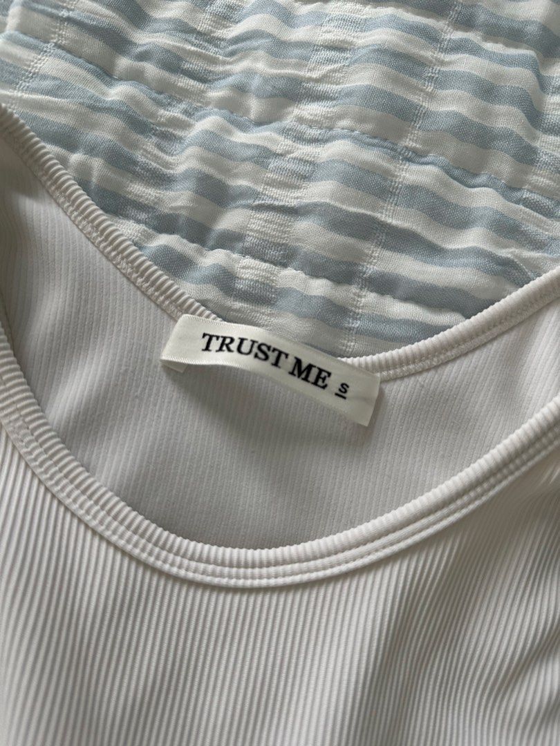White Ribbed Sleeveless Dress (Category: Dresses) located in Quezon City. Submitted by byzeya (Listing ID 1470604759, Image 3). Description: Item: White Ribbed Sleeveless Dress Brand: Trust Me Size: S Bought in Thailand Paded ✨ Gently used and well cared for. ✨ Please manage expectations as this is a pre-loved item. 📌 Please note: • Actual color may vary slightly due to lighting. • Please check measurements before purchasing. • No return/refund 