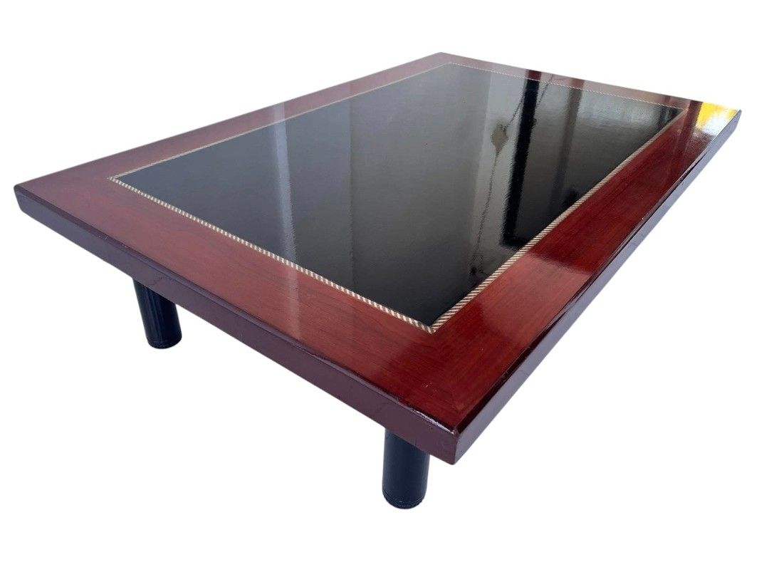 Wooden Center Table with Glass Top (Category: Tables & Sets) located in Mexico. Submitted by mgracejapansurplus (Listing ID 1469773526, Image 1). Description: NEW ARRIVAL 🔥 JAPAN SURPLUS Wooden Center Table with Glass Top ✨ - Elegant polished wood frame with decorative gold trim - Smooth black glass top — sleek & easy to wipe clean - Sturdy compact legs, stable & durable - Dimensions: L48" × W32" × H13" - Price: ₱4,900 ✅LALAMOVE Same-day deliver