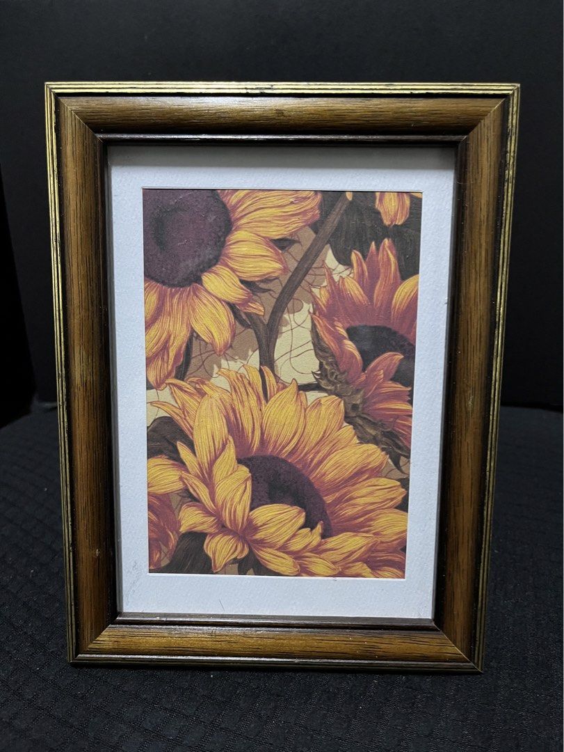 Wooden Picture Frame (Category: Frames & Pictures) located in Rizal. Submitted by ayathrifts (Listing ID 1470622243, Image 1). Description: 8 x 6 inches 📍pre-loved item. please manage your expectations..