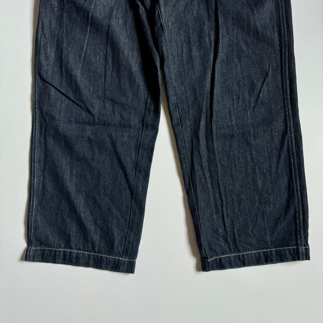 Workwear Denim Pants (Category: Jeans) located in Calamba. Submitted by secondsite.ph (Listing ID 1470618701, Image 3). Description: Workwear Denim Pants Size Small on tag (30) 10/10 like new No flaws ₱1280.