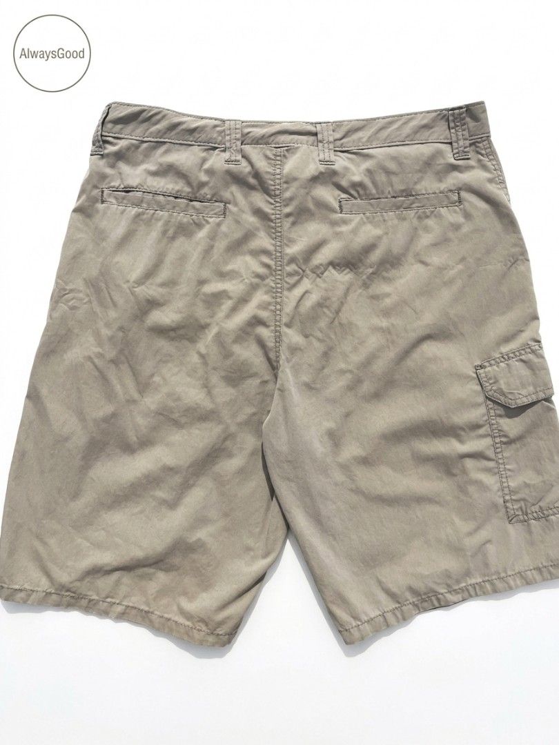 Wrangler Jorts for men's (Category: Shorts) located in Manila. Submitted by zenwind_3cdc42 (Listing ID 1470576327, Image 2). Description: Wrangler 6Pocket Jorts • Comes with secret pocket at the back • Light Weight • Color rate 10/10 • Ship via j&t // lbc // door to door • Size 34 Xl Fittings ₱400 Pesos only DM - Wrangler to claim.