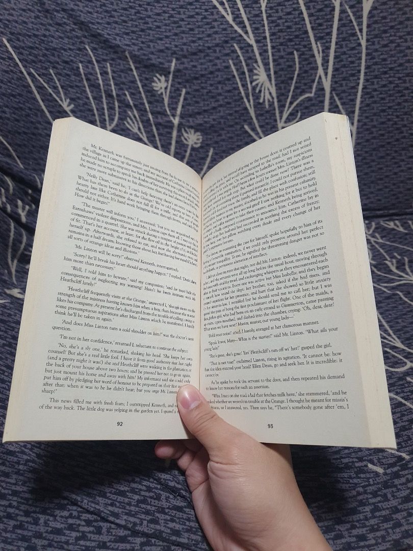 Wuthering Heights by Emily Bronte (Category: Storybooks) located in Bulacan. Submitted by anthony_b01 (Listing ID 1470612523, Image 3). Description: - Wuthering Heights by Emily Bronte - Paperback - 50 pesos only Rfs: Decluttering space Location: SJDM, Bulacan Courier: Lalamove or J&T delivery.