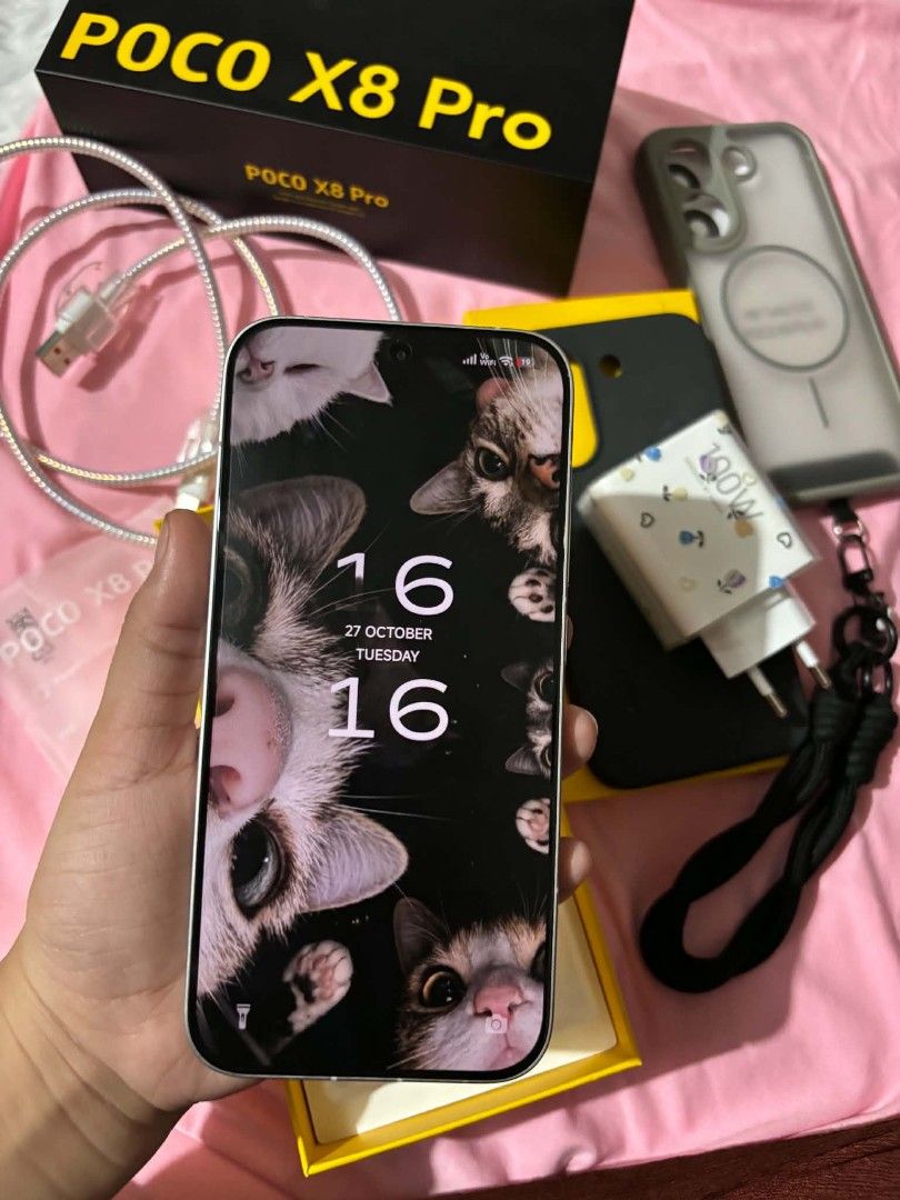 Xiaomi Poco X8 Pro 512GB ( 1 month old) (Category: Xiaomi) located in Bacoor. Submitted by tabbylina (Listing ID 1470634771, Image 2). Description: Bought September 12, 2026 50MP Sony main camera with OIS for clear, stable photos 8MP ultra-wide camera for group photos and scenery 20MP front camera for selfies Up to 4K video recording Stereo speakers for immersive sound Dolby Atmos support 512GB storage Smooth 120Hz AMOLED display 5G connectivity 
