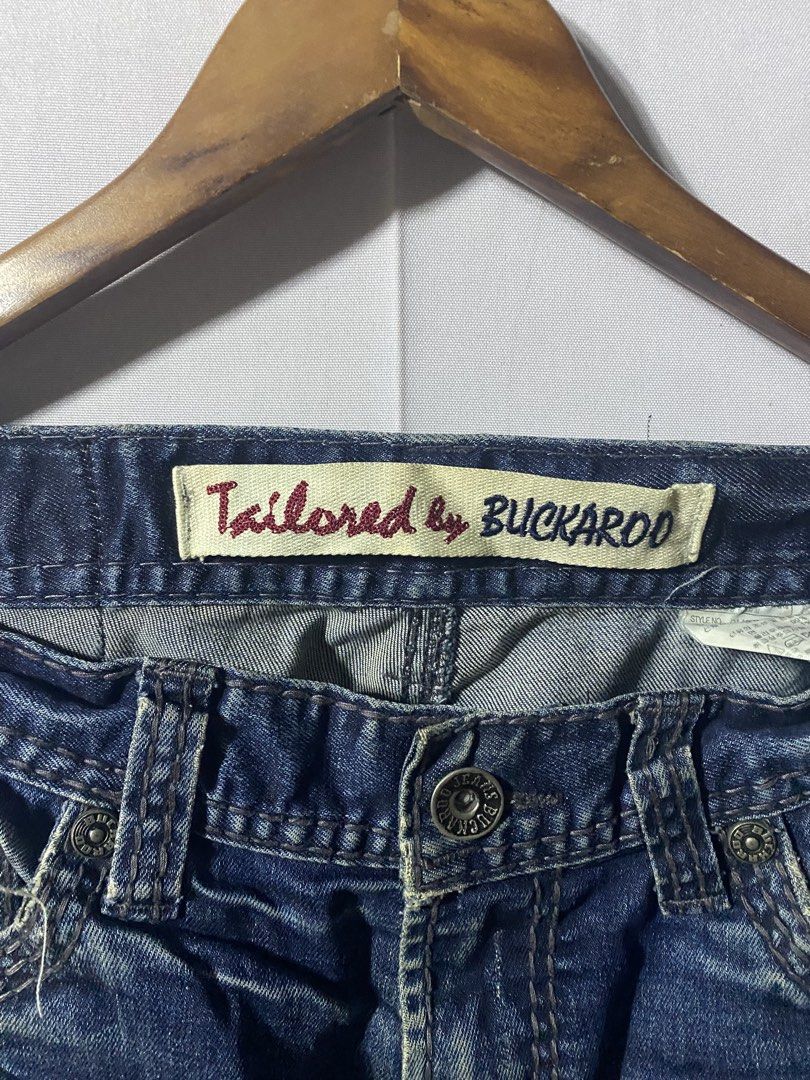 Y2k buckaroo jeans (Category: Jeans) located in Cagayan de Oro. Submitted by kennymiiiiii (Listing ID 1470599262, Image 3). Description: 30*40 No issue .
