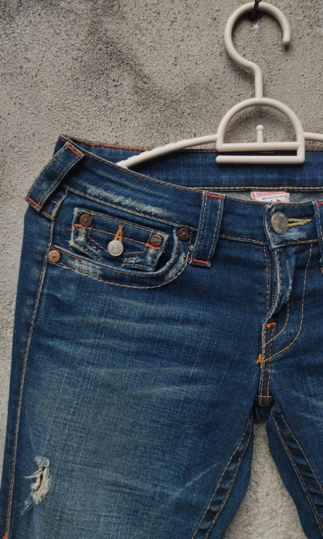 Y2K JOEY FLARED JEANS DIMES: 27X33 (Category: Jeans) located in Ilog. Submitted by ea__thrift (Listing ID 1470630803, Image 3). Description: .
