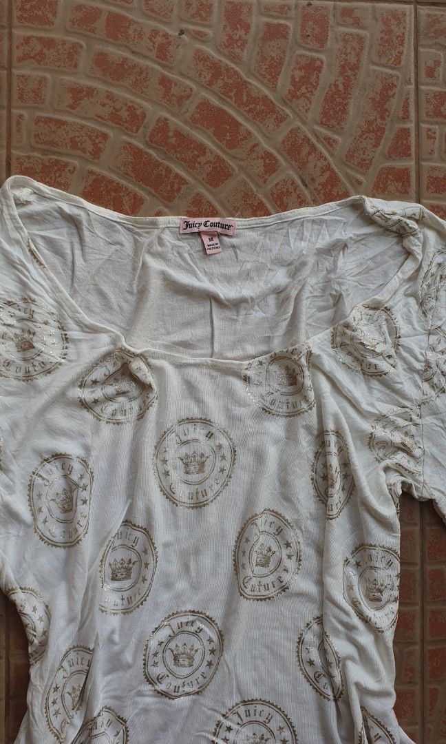 Y2k Juicy Couture (Category: Blouses) located in General Santos City (Dadiangas). Submitted by niels_archives (Listing ID 1470645497, Image 2). Description: Juicy Couture Size medium no issues.