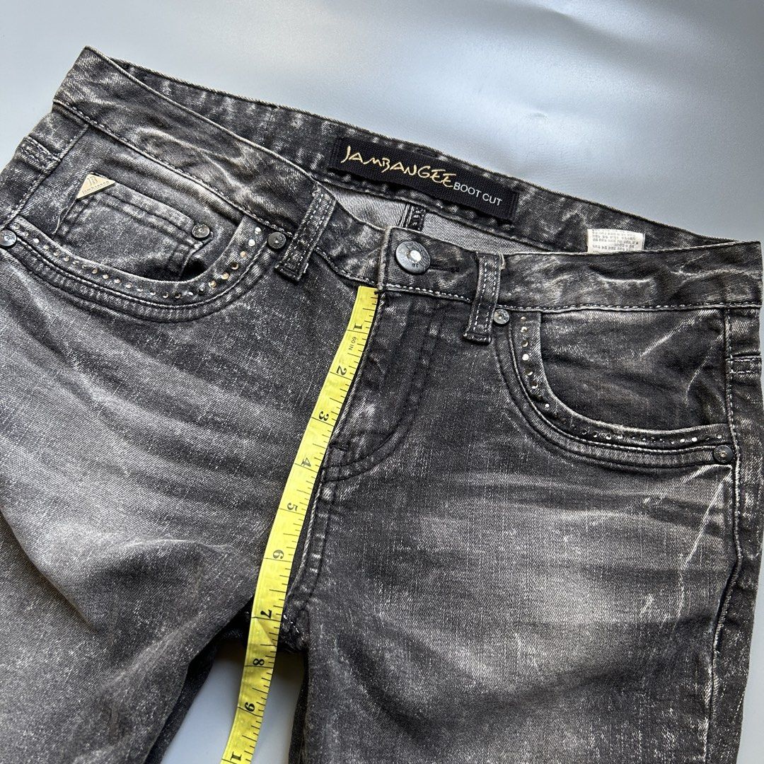 y2k studded lowrise boot cut jeans (Category: Jeans) located in Liloan. Submitted by fairymary.ph (Listing ID 1470652330, Image 3). Description: READ BIO BEFORE BUYING✨ P250+sf brand: jambangee (vintage sokor brand) size: 30 length: 41” hem: 9” no ww.