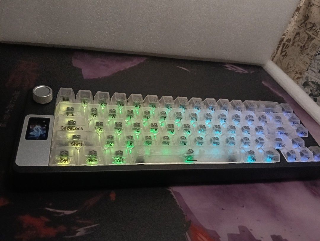 Y65S Tri-Mode Mechanical Keyboard (Category: Computer Keyboard) located in Manila. Submitted by geraldrupi84589 (Listing ID 1470716442, Image 3). Description: 🔥 YINDIAO Y65S MECHANICAL KEYBOARD – ₱1,800! ⌨️ 🖤 Black Casing + Transparent Carbon Keycaps 🤍 White Dragon Linear Switches 💻 Customizable LCD display and settings via software 🎧 Creamy Sound Profile Perfect for gaming, typing, and aesthetic desk setups! 🔥 📍 Location: Baclaran, Pasay 