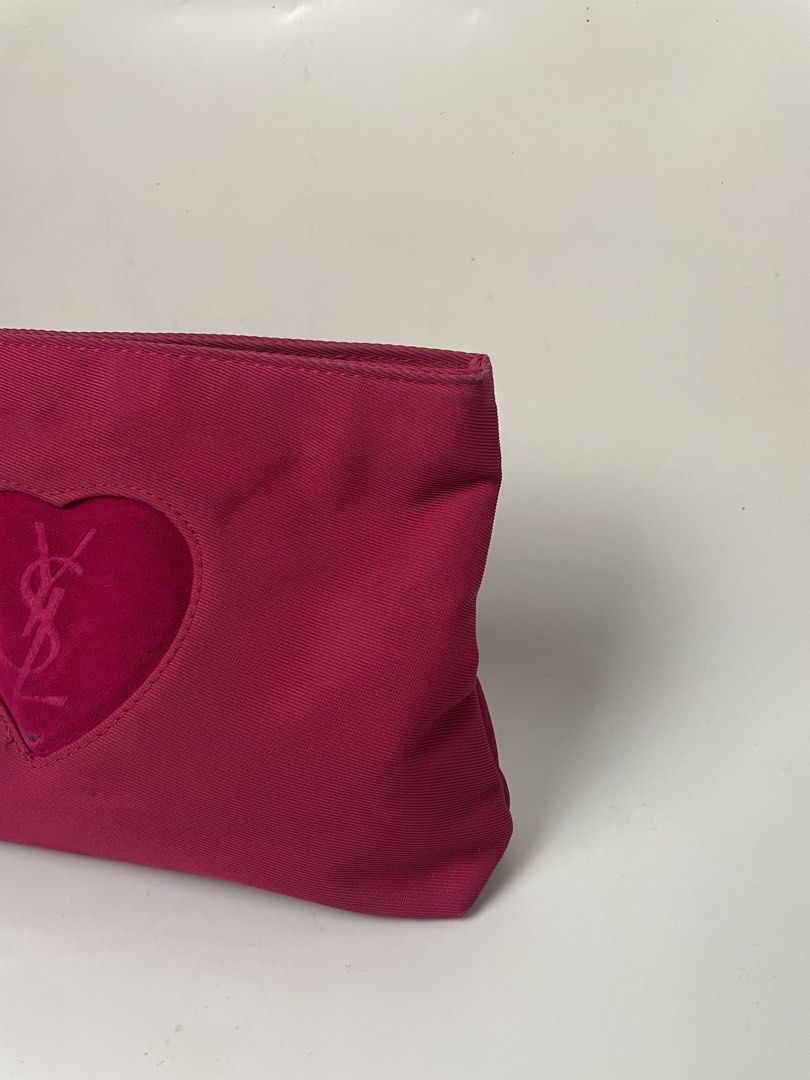 YSL Make Up Pouch (Category: Clutches) located in Taguig. Submitted by highlows (Listing ID 1470585804, Image 3). Description: issue need clean sign of usage but still good condition 9/10.
