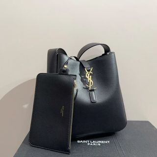 （分類：）位於 。 由 mikiwan438 提交（商品編號 1470609764，圖片 1）。簡介： 。