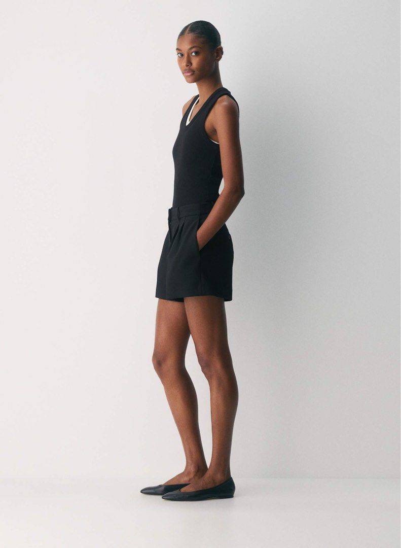 ZARA - High Waisted Tailored Black Shorts (Category: Shorts) located in Cavite. Submitted by hand.picked (Listing ID 1470600336, Image 3). Description: ZARA - High Waisted Tailored Black Shorts Size: Medium Dimension: 15” Waistline / 13” Length Condition: Excellent.