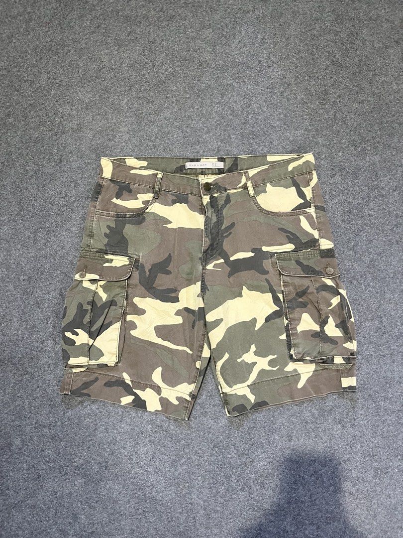 Zara camouflage cargo short (Category: Shorts) located in Lapu Lapu. Submitted by jhonrener41426 (Listing ID 1470613475, Image 1). Description: Size 36 Length-20 Leg opening-11 Excellent condition Color rate 9.5/10 Authentic Issue none .