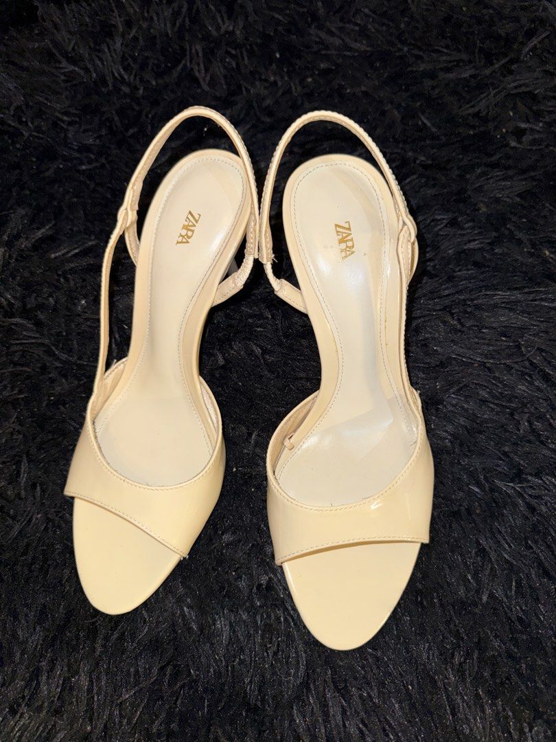 Zara Ecru White Patent Stiletto Heels (Category: Heels) located in Manila. Submitted by clalala.fire (Listing ID 1470663164, Image 2). Description: Size 37 Worn twice only (for a wedding, indoor) Can send when worn .