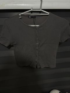 (Category: ) located in . Submitted by iyahpreloved_ (Listing ID 1470701277, Image 1). Description: .