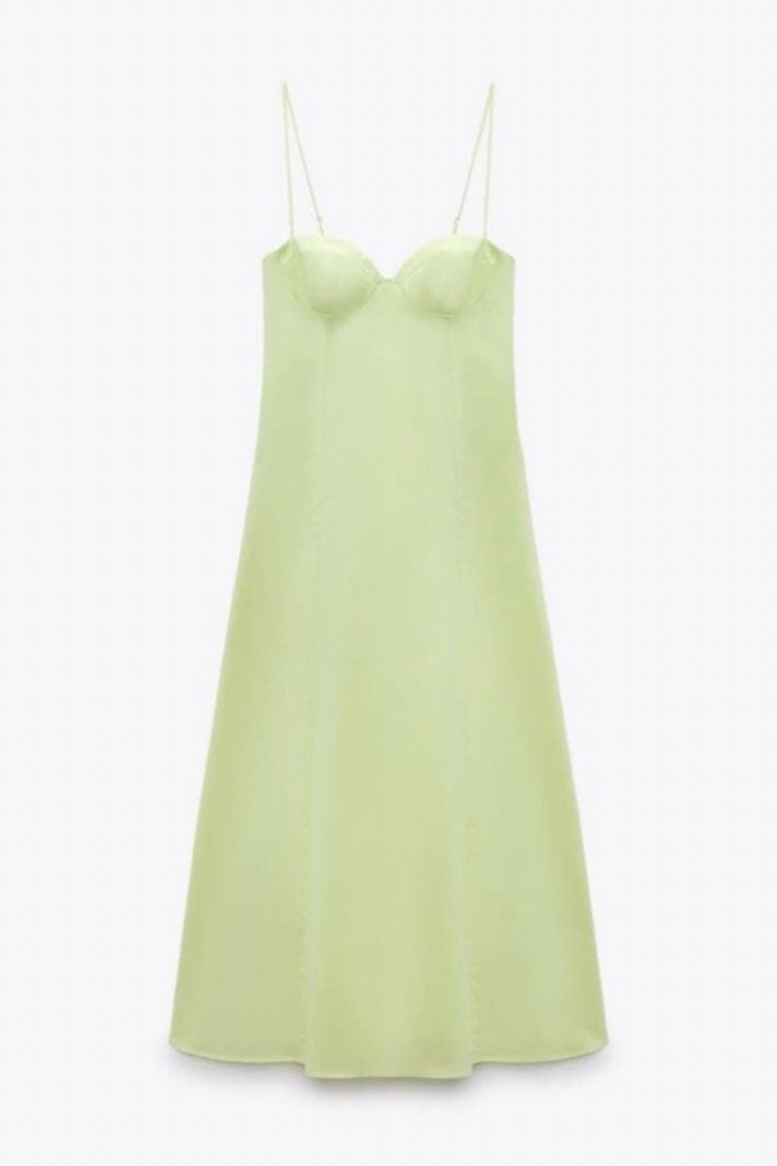 Zara Poplin Midi Dress (Category: Dresses) located in Angeles City. Submitted by miss_independent01 (Listing ID 1470689120, Image 1). Description: Zara Poplin Midi Dress Width: 16 (Large on tag) Length: 48.5 MOP: Gcash ✅ Mine Now, Pay Now ✅ First to Pay, Gets the Item 📍 PAMPANGA Courier: JnT 🚚🚚 PM 💌💌.