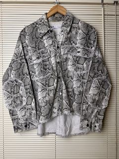 (Category: ) located in . Submitted by shop818 (Listing ID 1470697773, Image 1). Description: .