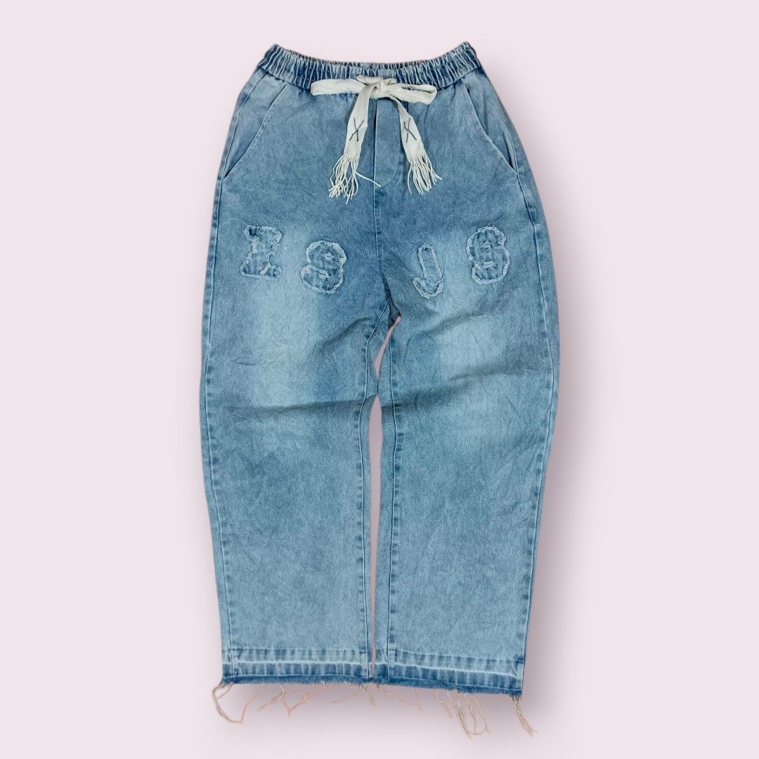 ZSJS LIGHT BLUE LOOSE BAGGY PANTS (Category: Jeans) located in Banga. Submitted by astroboy.thrifts (Listing ID 1470710808, Image 1). Description: size 28-34 length 41 leg opening 9 need wash good condition.