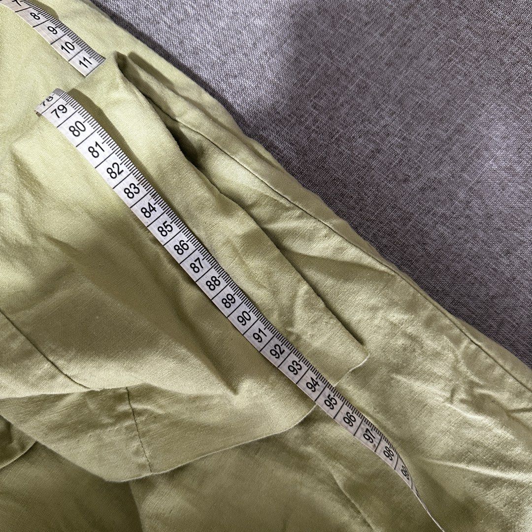 0006 GU Lime Green Pants (Category: Other Bottoms) located in Cebu City. Submitted by condodeclutterph (Listing ID 1470771300, Image 3). Description: .