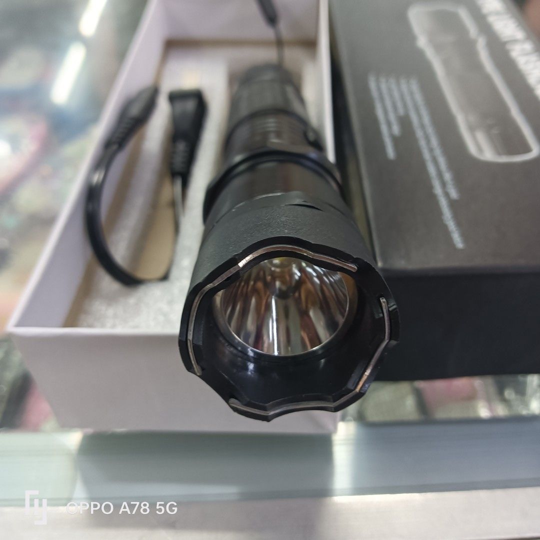 1101 flashlight electric shock self defense (Category: Lighting) located in Manila. Submitted by iliasjen (Listing ID 1470835859, Image 3). Description: .