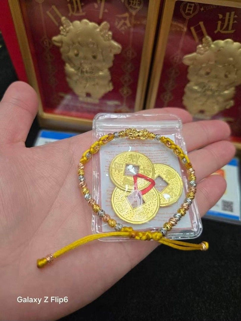 18k Piyao bracelet (Category: Bracelets) located in Manila. Submitted by bhelgoldseller2ndaccount (Listing ID 1470880419, Image 3). Description: Lucky Charms bracelet 1400 pesos only Perfect for gift and souvenir.