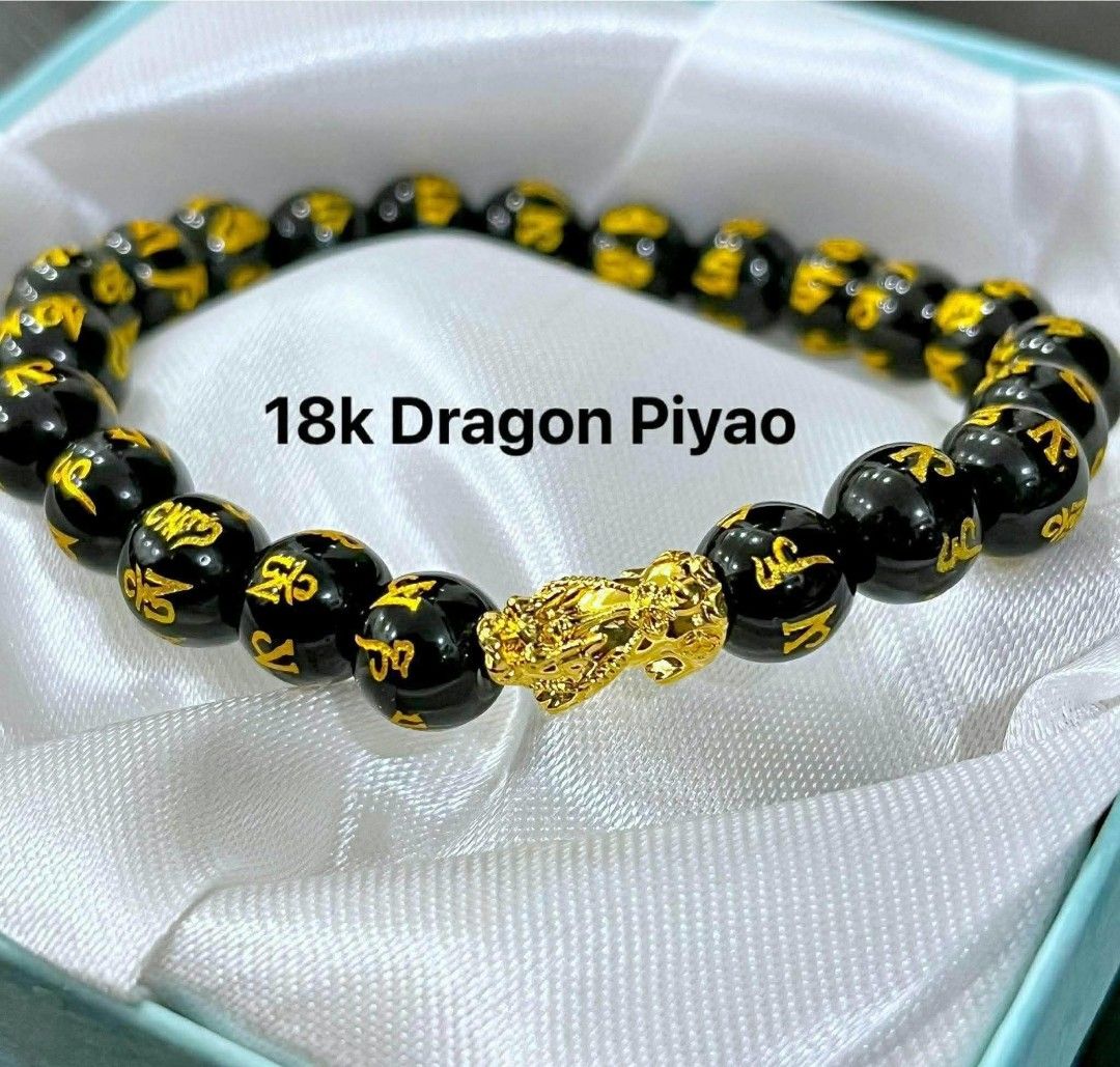 18K Saudi Gold Piyao Bracelet (Category: Bracelets) located in Caloocan City. Submitted by cheskhaionlinestore2.0 (Listing ID 1470756468, Image 3). Description: 18K Piyao Bracelet ₱1400 only 📌 ▫️7 standard size ▫️With bangle box ▫️add Size ▫️add price.